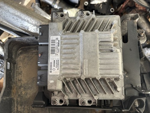 Calculateur moteur 8200804775 - calculateur,